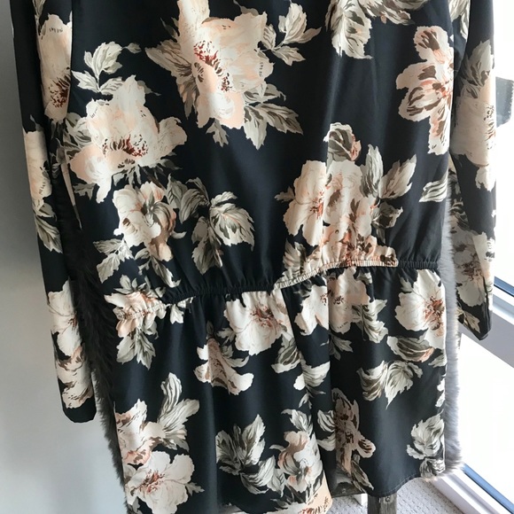 Romper - Picture 4 of 5